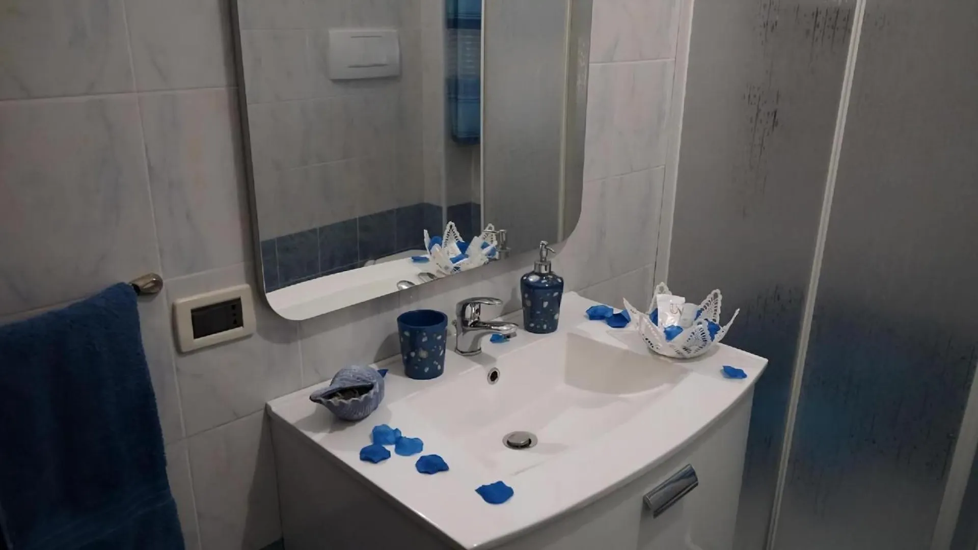 Hébergement de vacances Wunderschoenes Ferienhaus In Marchesana Terme Vigliatore