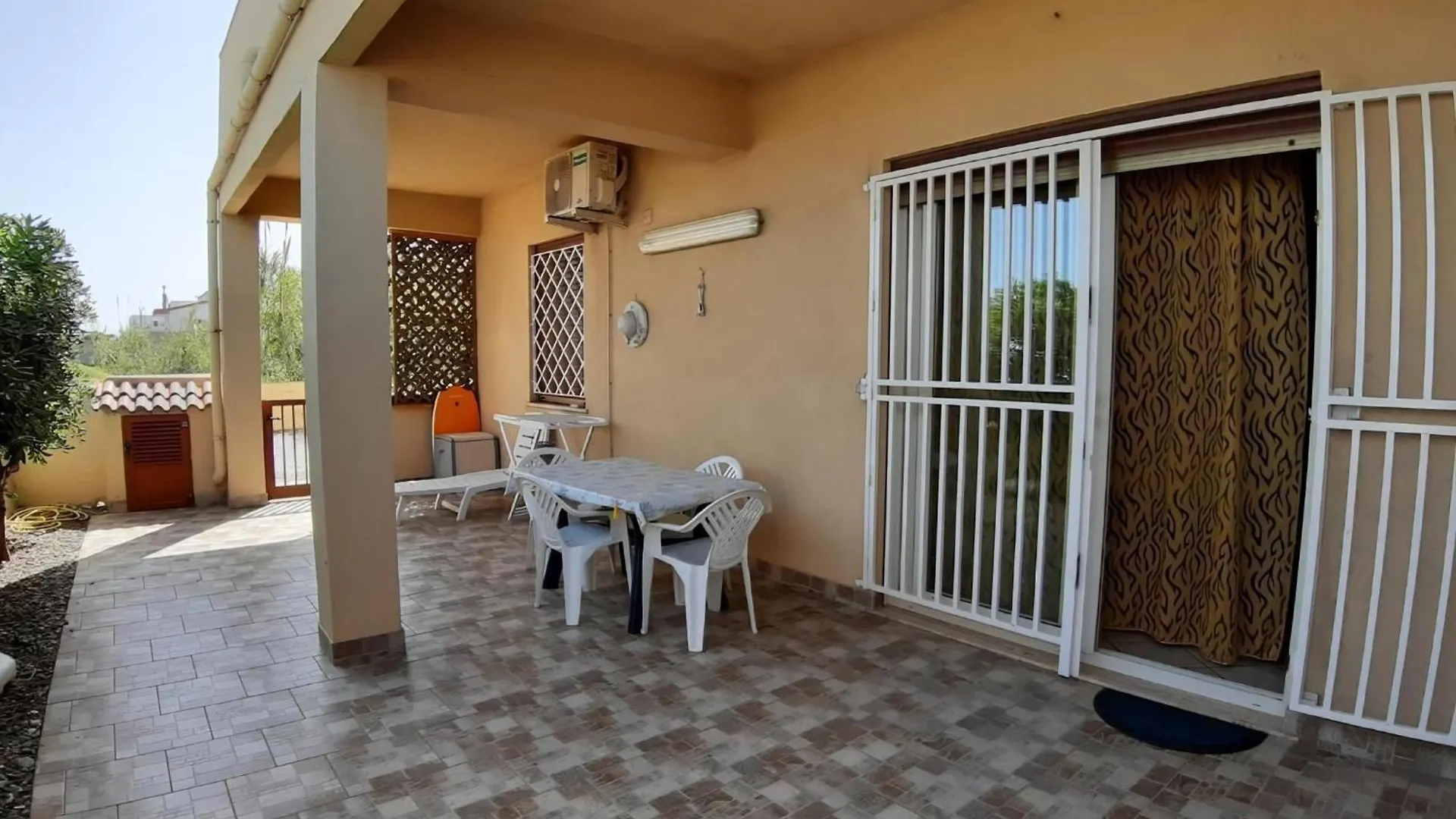 Hébergement de vacances Wunderschoenes Ferienhaus In Marchesana Terme Vigliatore Italie